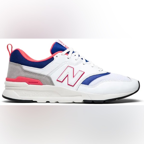 New Balance Shoes - New Balance Woman White and Blue Sneakers